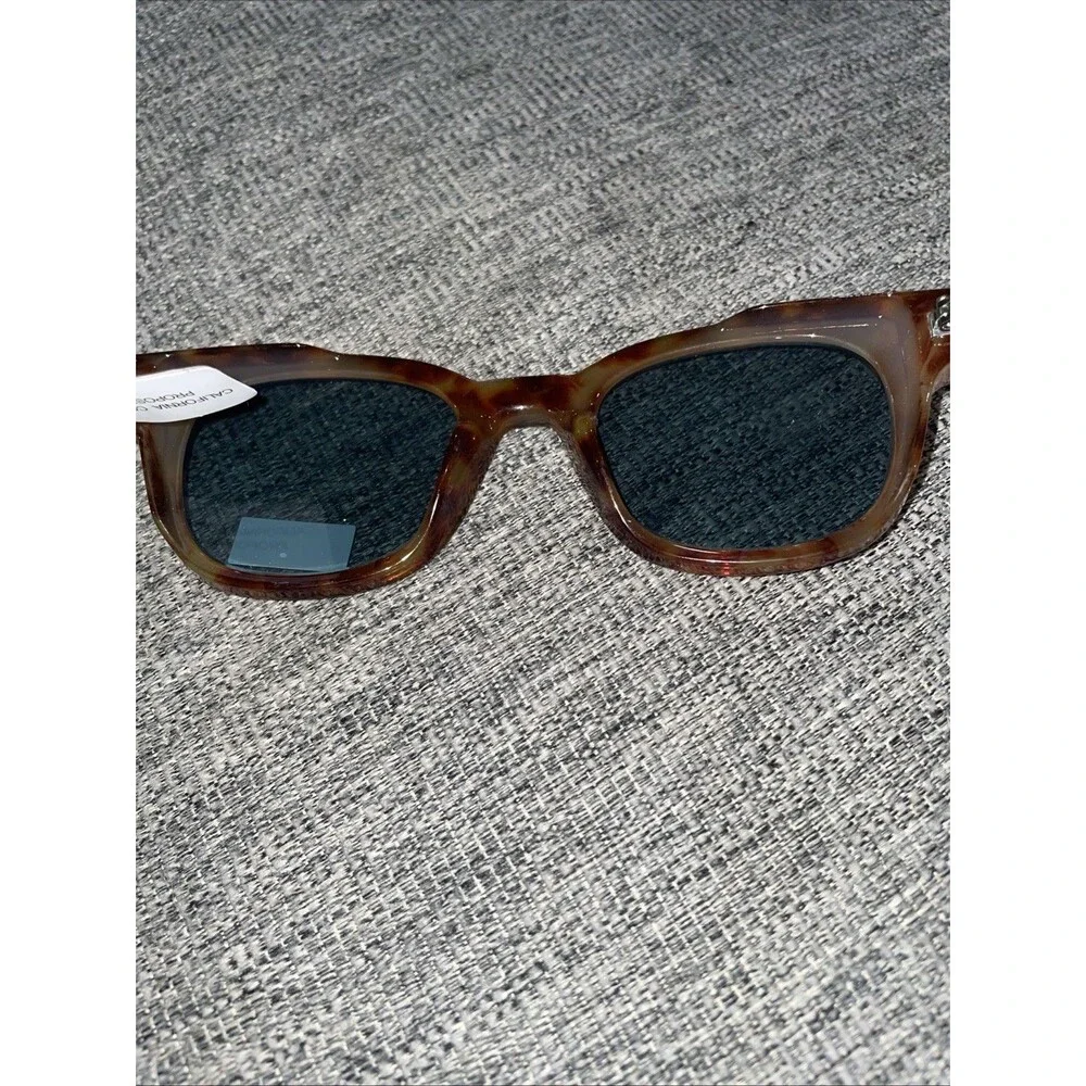 BCBG Tortoise Shell Brown Women’s Sunglasses New